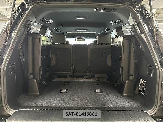 Toyota LAND CRUISER 2018-05 8485601-12