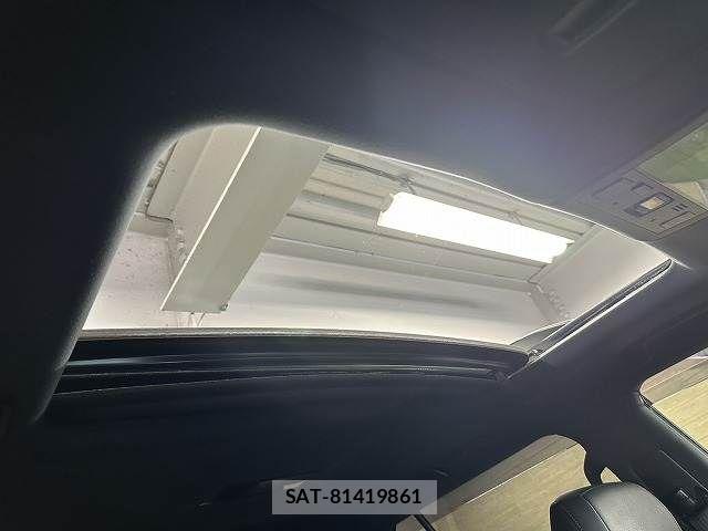 Toyota LAND CRUISER 2018-05 8485601-4