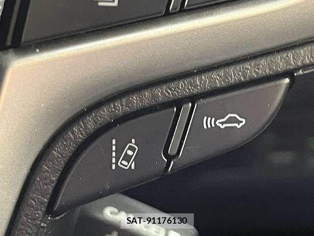 Toyota LAND CRUISER 2017-05 8485606-7