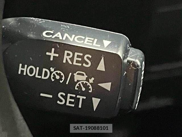 Toyota LAND CRUISER 2015-10 8485599-9