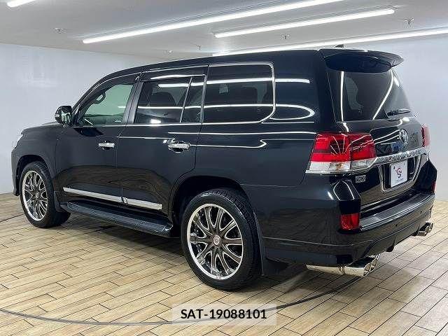 Toyota LAND CRUISER 2015-10 8485599-16