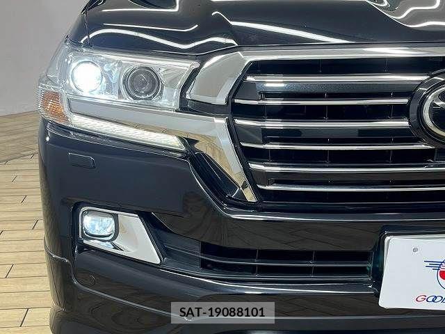 Toyota LAND CRUISER 2015-10 8485599-18