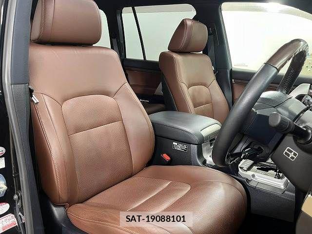 Toyota LAND CRUISER 2015-10 8485599-4