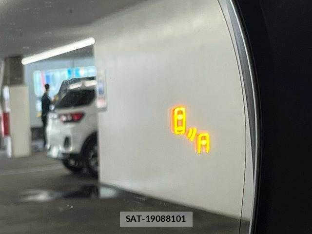 Toyota LAND CRUISER 2015-10 8485599-8