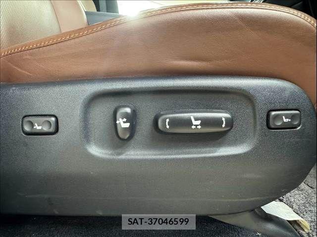 Toyota LAND CRUISER 2016-06 8485602-11