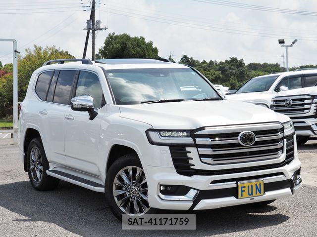 Toyota LAND CRUISER 2023-06 8562350-2