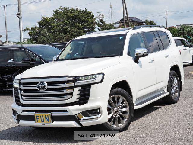 Toyota LAND CRUISER 2023-06 8562350-3