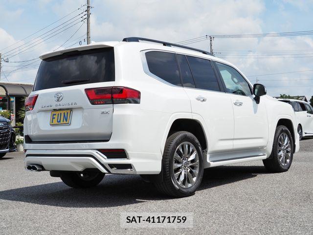 Toyota LAND CRUISER 2023-06 8562350-4