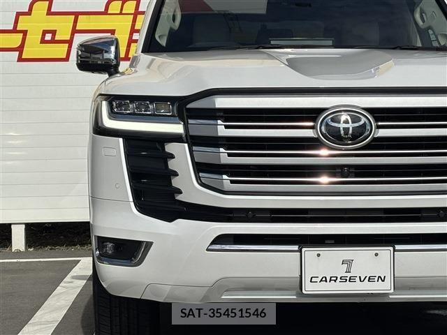 Toyota LAND CRUISER 2023-12 8562351-11