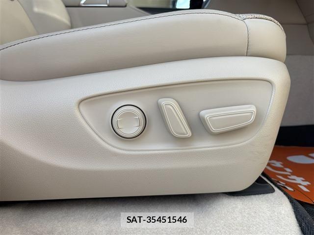 Toyota LAND CRUISER 2023-12 8562351-23