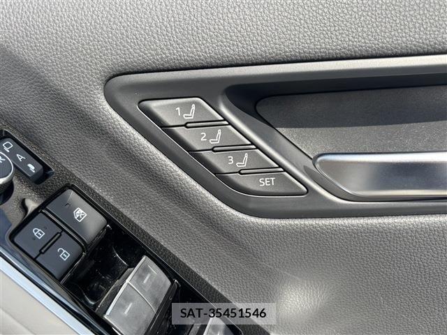 Toyota LAND CRUISER 2023-12 8562351-26