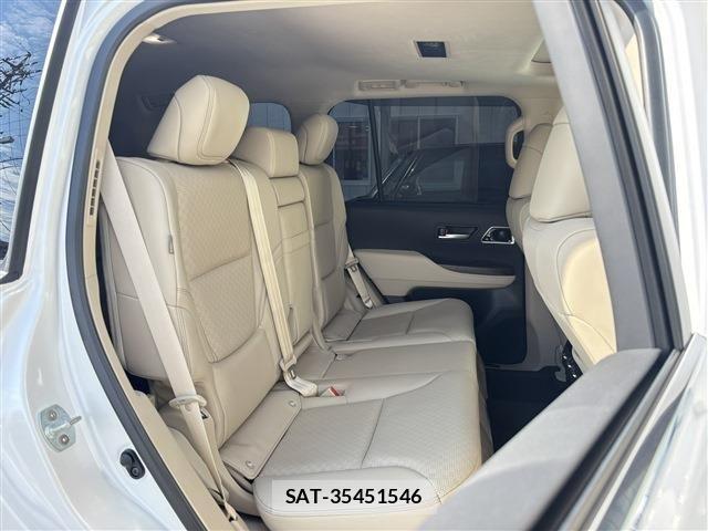 Toyota LAND CRUISER 2023-12 8562351-27