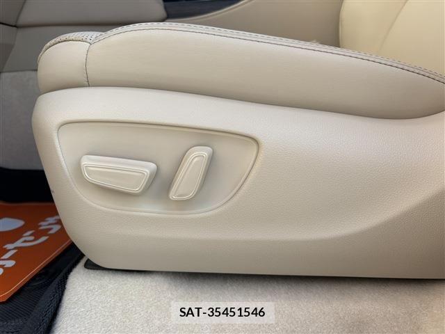 Toyota LAND CRUISER 2023-12 8562351-29
