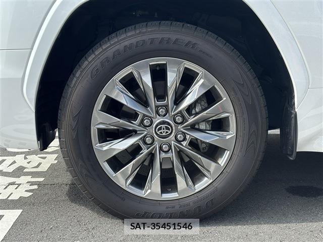 Toyota LAND CRUISER 2023-12 8562351-8