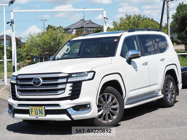 Toyota LAND CRUISER 2024-06 8562349-0