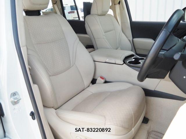 Toyota LAND CRUISER 2024-06 8562349-11