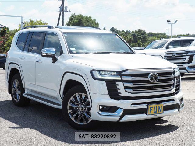 Toyota LAND CRUISER 2024-06 8562349-2