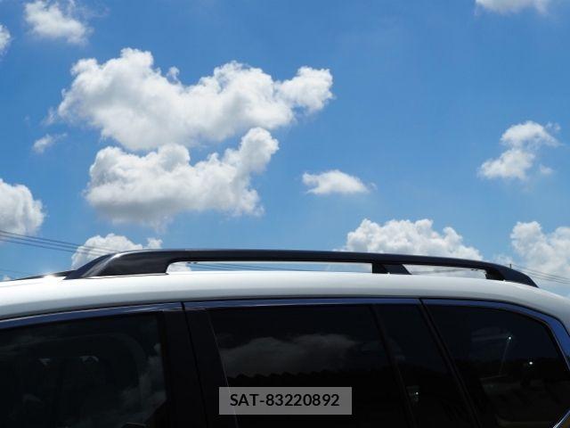 Toyota LAND CRUISER 2024-06 8562349-8