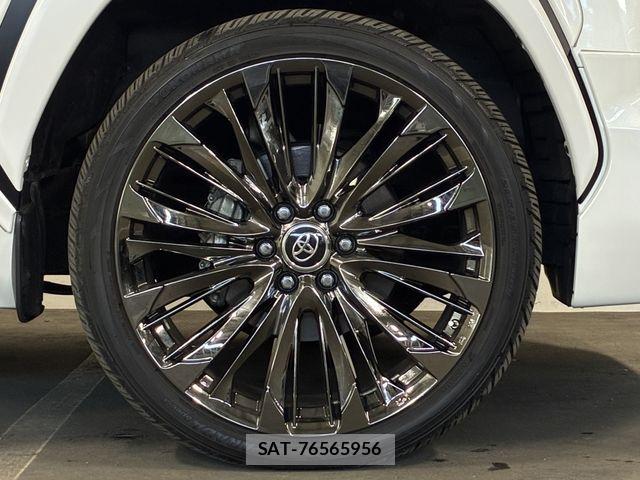 Toyota LAND CRUISER 2023-11 8562348-9