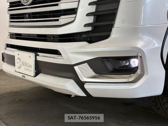 Toyota LAND CRUISER 2023-11 8562348-11