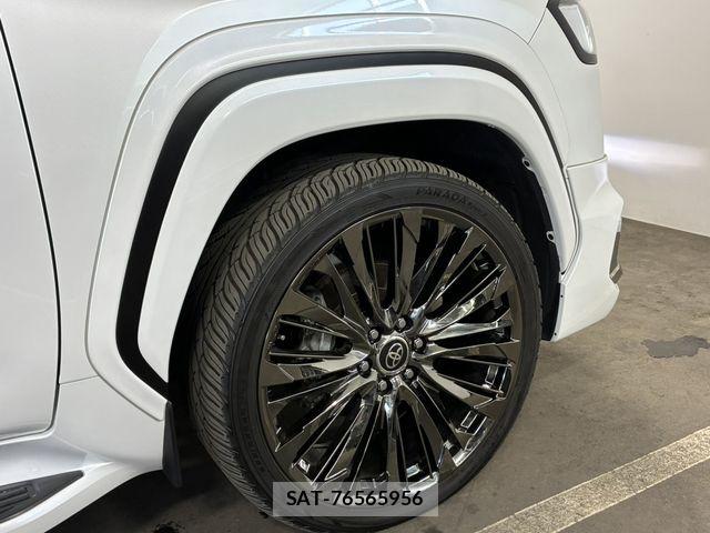 Toyota LAND CRUISER 2023-11 8562348-12