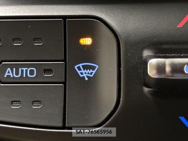 Toyota LAND CRUISER 2023-11 8562348-28