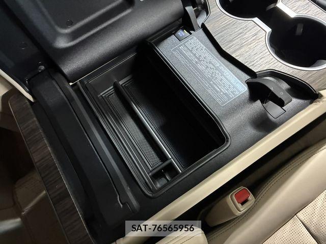 Toyota LAND CRUISER 2023-11 8562348-29