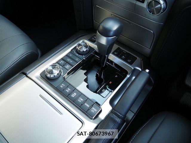 Toyota LAND CRUISER 2021-01 8562353-26