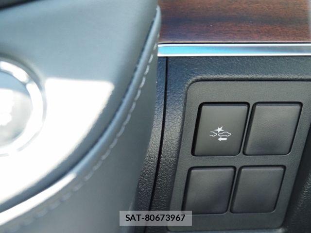 Toyota LAND CRUISER 2021-01 8562353-27