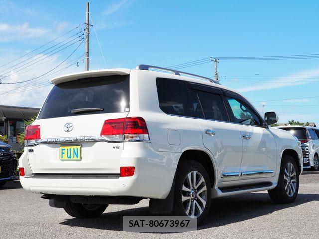Toyota LAND CRUISER 2021-01 8562353-4