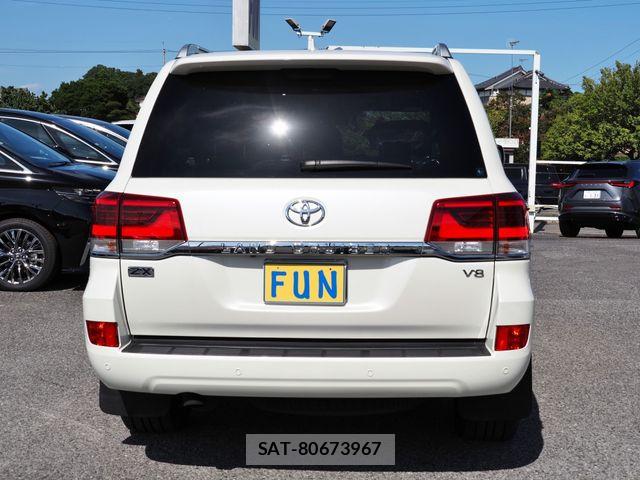 Toyota LAND CRUISER 2021-01 8562353-6