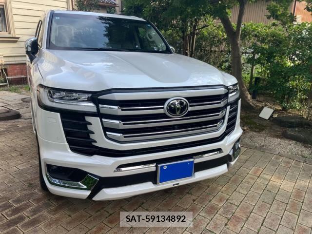 Toyota LAND CRUISER 2024-02 8627394-0