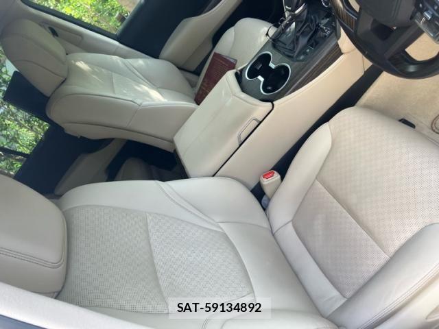 Toyota LAND CRUISER 2024-02 8627394-7