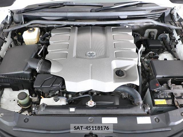 Toyota LAND CRUISER 2020-01 8627396-2