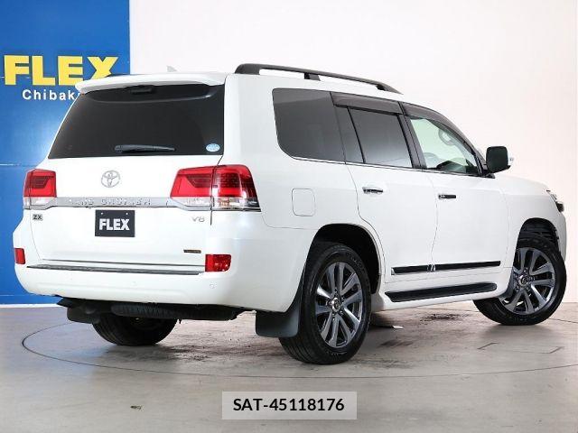 Toyota LAND CRUISER 2020-01 8627396-3