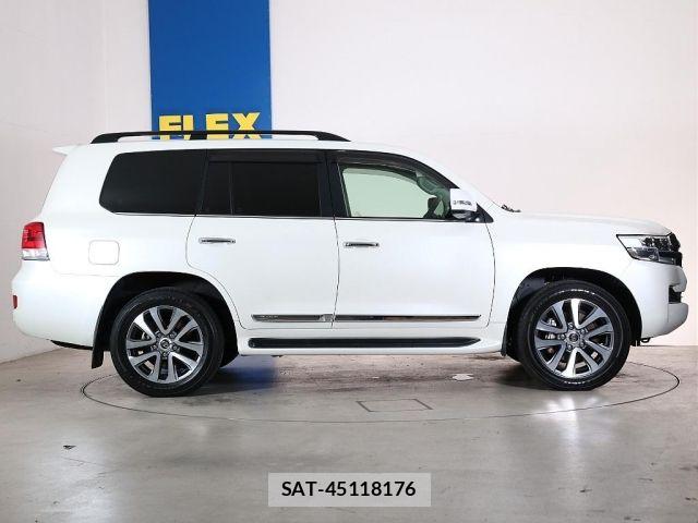 Toyota LAND CRUISER 2020-01 8627396-4