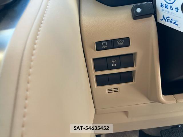 Toyota LAND CRUISER 2023-10 8627391-28