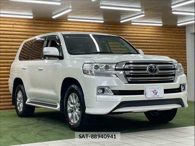 Toyota LAND CRUISER 2018-04 8627397-7