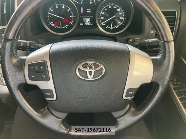 Toyota LAND CRUISER 2013-03 8627401-17