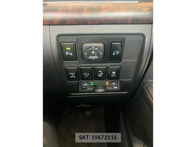 Toyota LAND CRUISER 2013-03 8627401-18