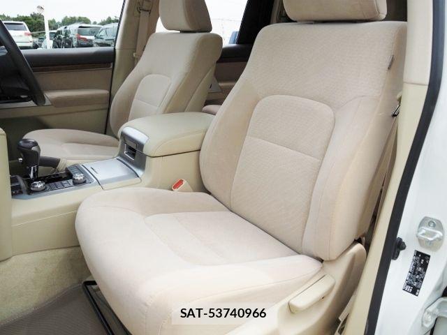 Toyota LAND CRUISER 2016-07 8627398-13