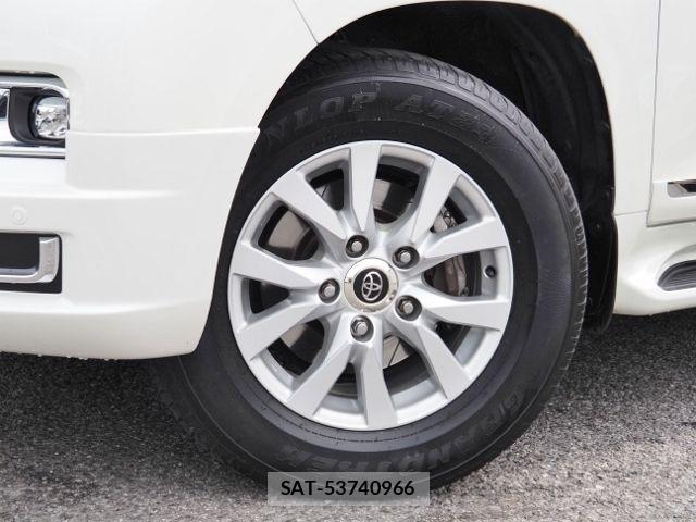 Toyota LAND CRUISER 2016-07 8627398-8