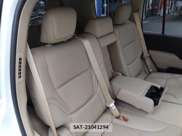 Toyota LAND CRUISER 2024-03 8627389-10