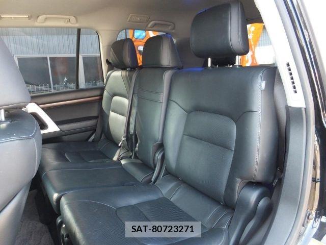 Toyota LAND CRUISER 2018-12 8627400-12