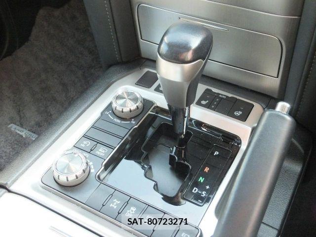 Toyota LAND CRUISER 2018-12 8627400-25