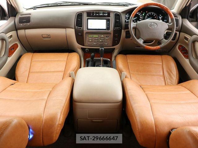 Toyota LAND CRUISER 2003-01 8627399-1