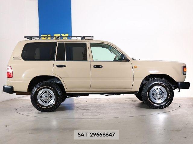 Toyota LAND CRUISER 2003-01 8627399-4