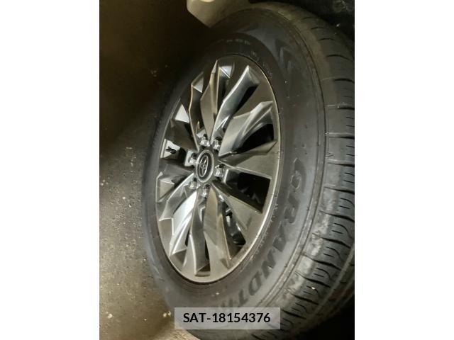 Toyota LAND CRUISER 2024-06 8627395-3
