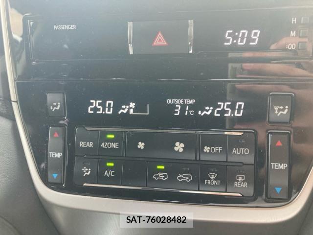 Toyota LAND CRUISER 2018-08 8659808-25