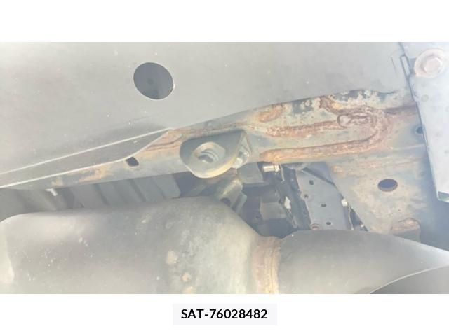 Toyota LAND CRUISER 2018-08 8659808-7